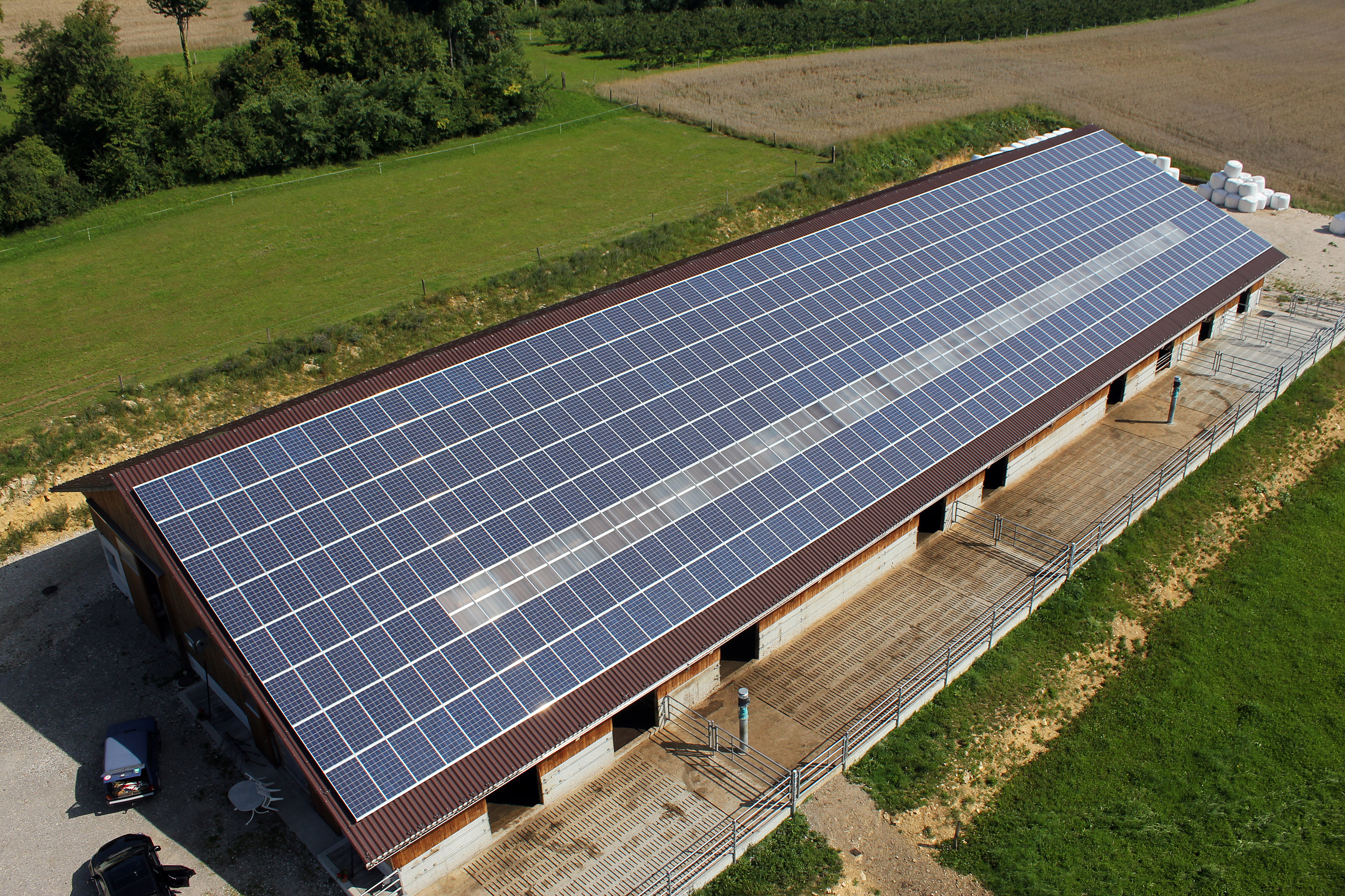 Solaranlage auf Scheunendach Thumbnail